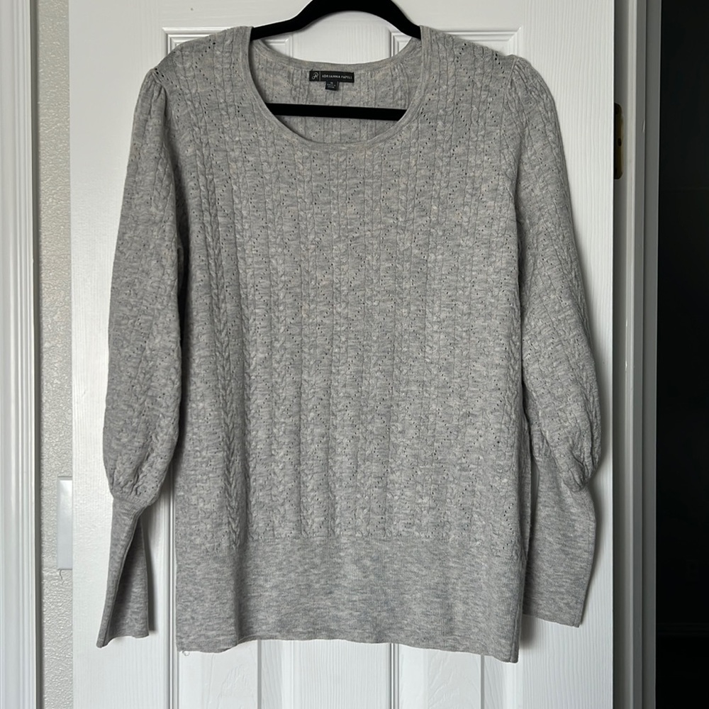 Adriana Papell grey sweater blouse